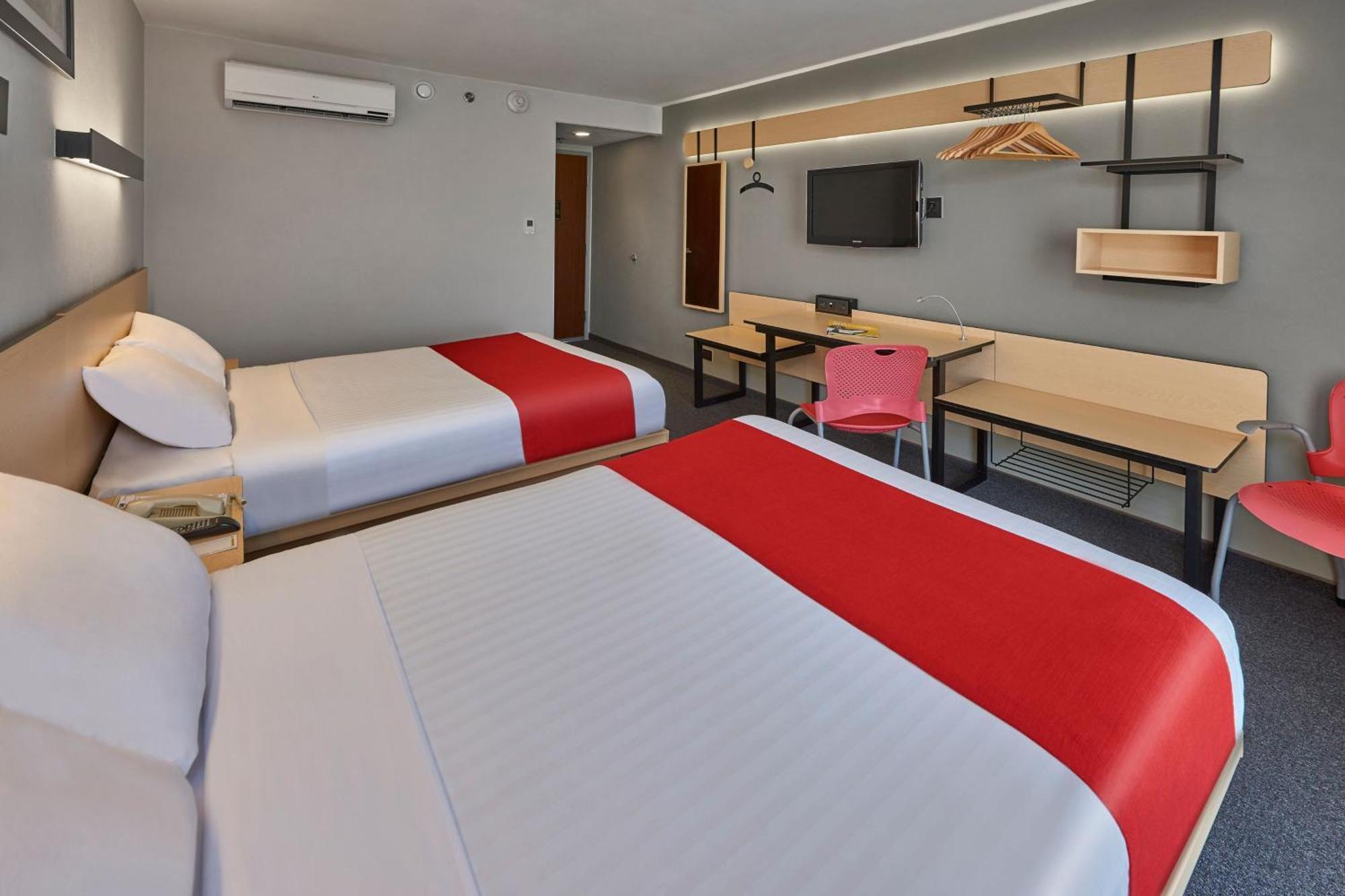 City Express By Marriott Irapuato Norte Bagian luar foto