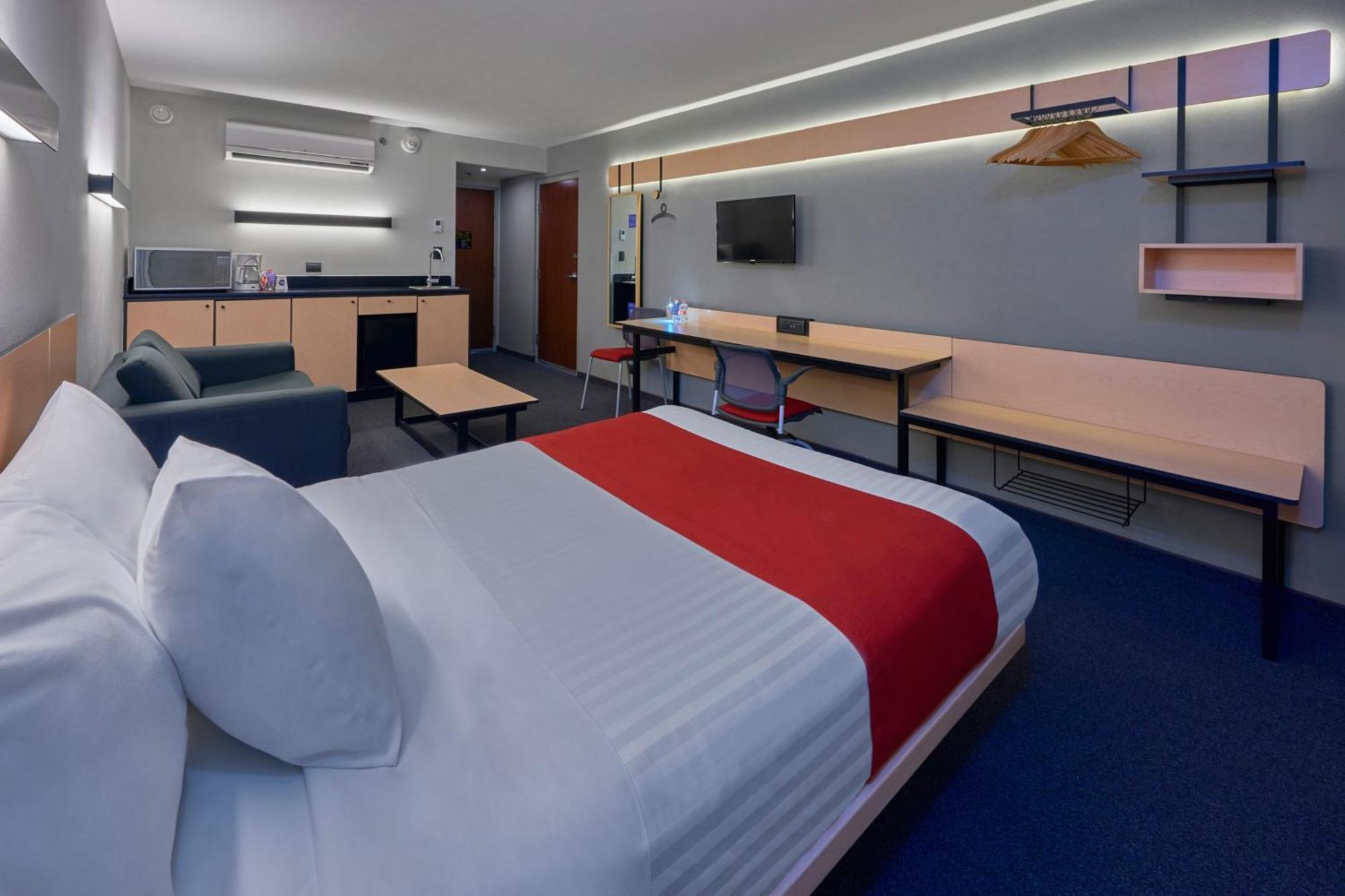 City Express By Marriott Irapuato Norte Bagian luar foto