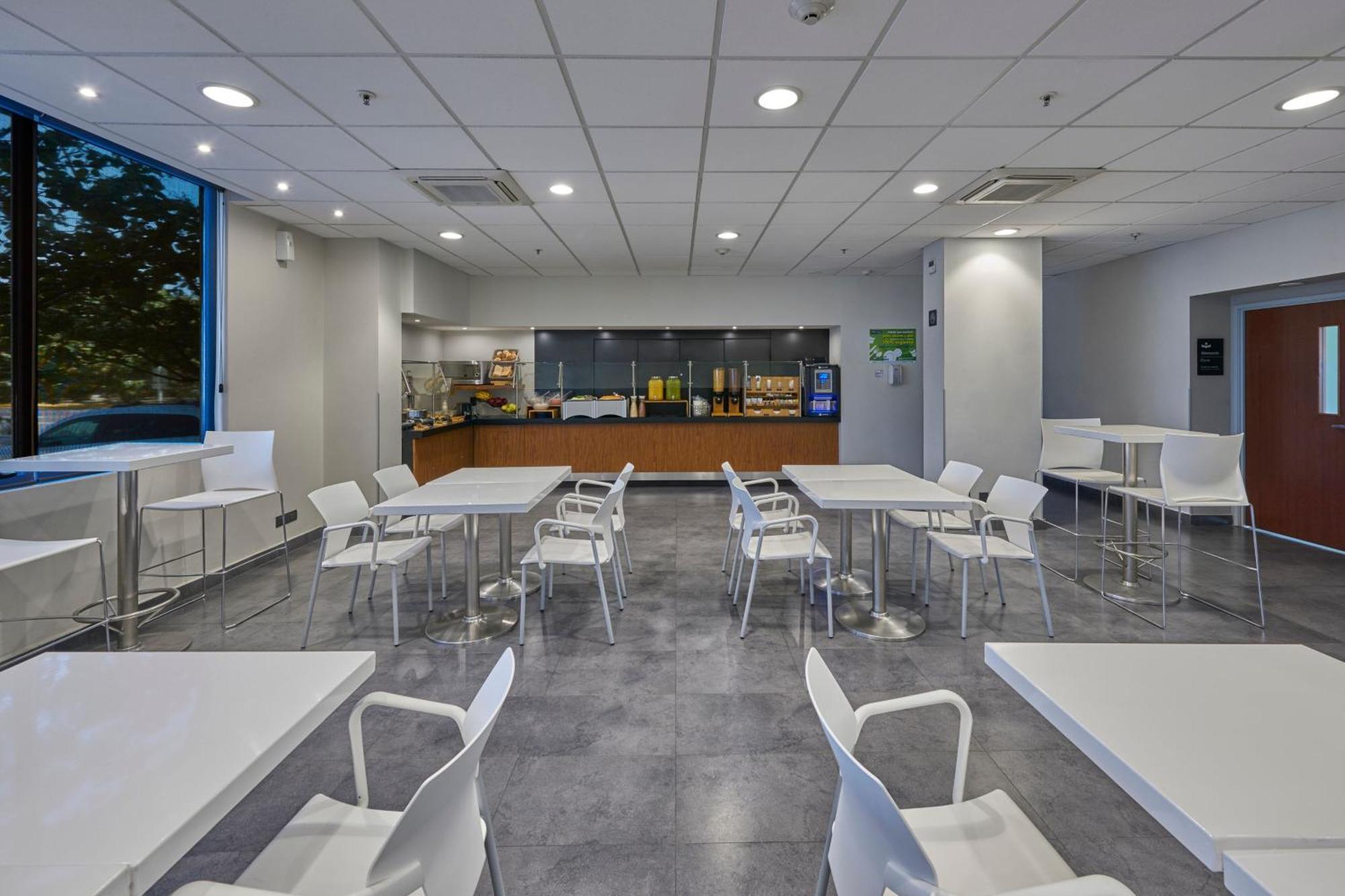 City Express By Marriott Irapuato Norte Bagian luar foto