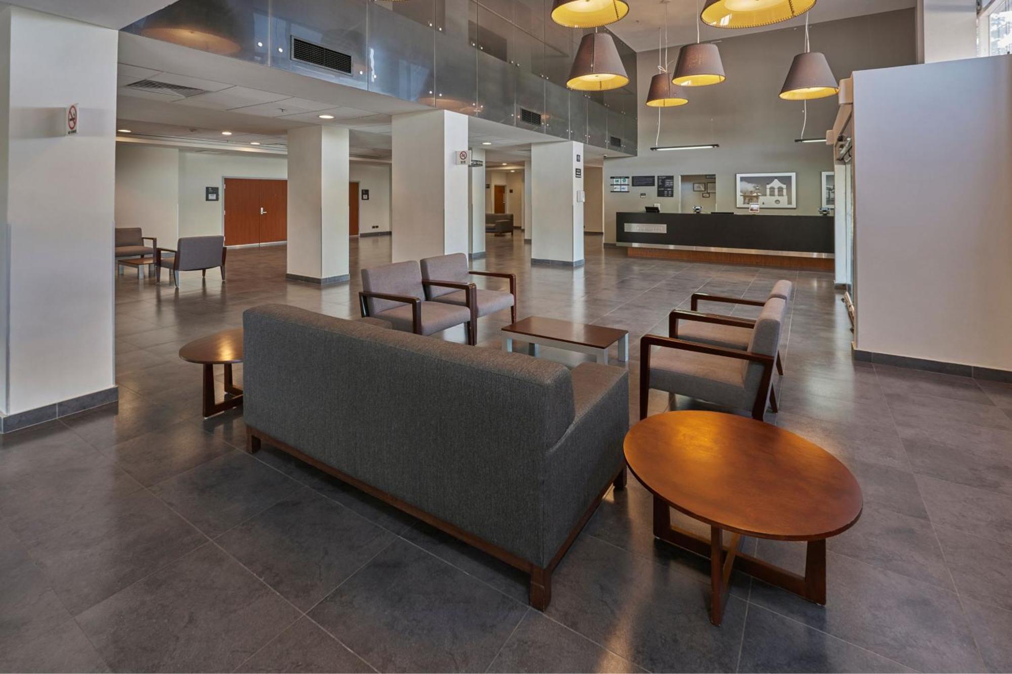 City Express By Marriott Irapuato Norte Bagian luar foto