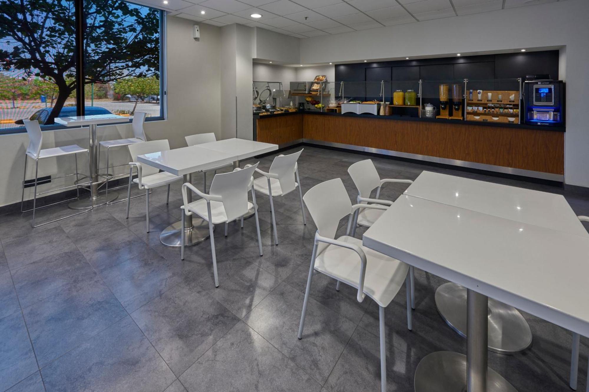 City Express By Marriott Irapuato Norte Bagian luar foto